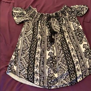 Super cute off the shoulder top